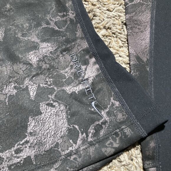 Nike ACG Mens Small Pullover Long Sleeve Black Camo Brand New - Picture 12 of 12